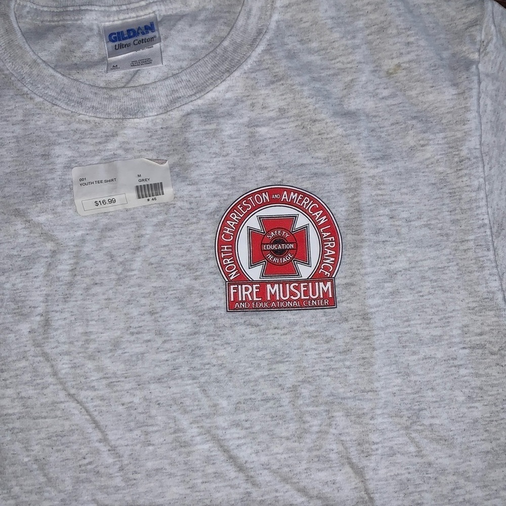 North Charleston & American LaFrance fire museum & education‎ center tee,size md - Picture 2 of 2